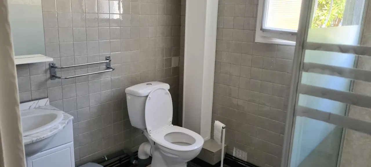 Semesterbostad L' Escale Des Iles En Rdc De Villa Avec Jardin A 5Mn Des Plages Et De Toutes Les Commodites Six-Fours-les-Plages