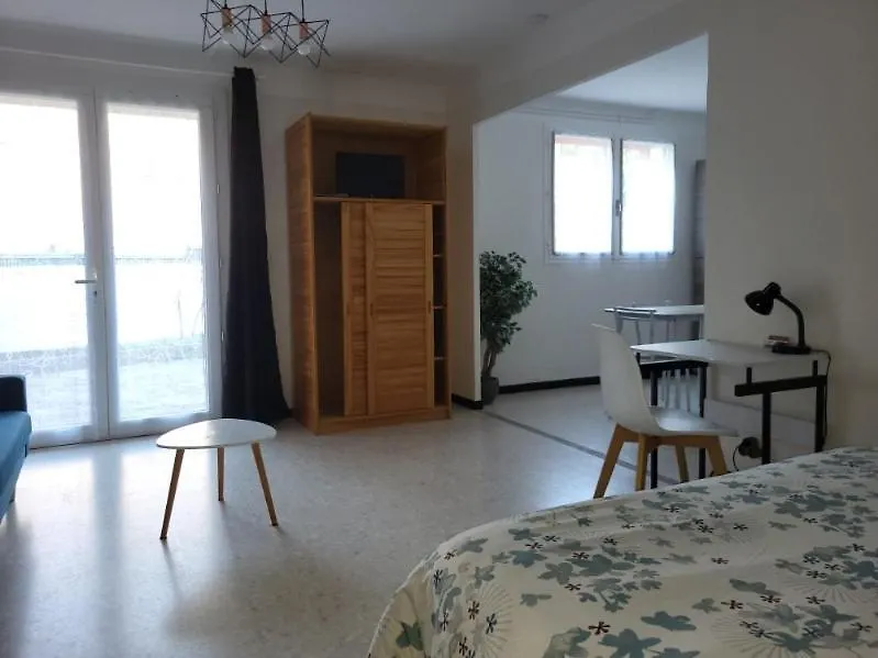 L' Escale Des Iles En Rdc De Villa Avec Jardin A 5Mn Des Plages Et De Toutes Les Commodites Six-Fours-les-Plages 0*,